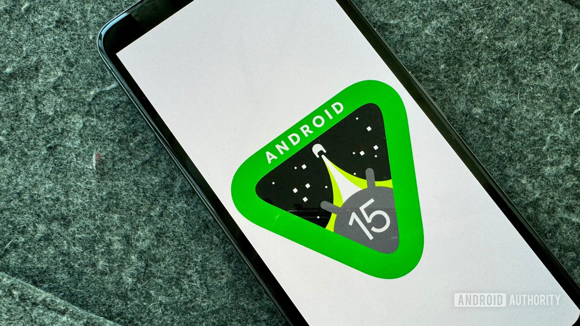 Logotipo de Android 15 en pixel 8 pro (1)
