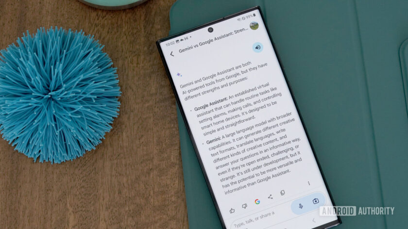 Apple Intelligence vs Google Gemini: Features, availability, privacy