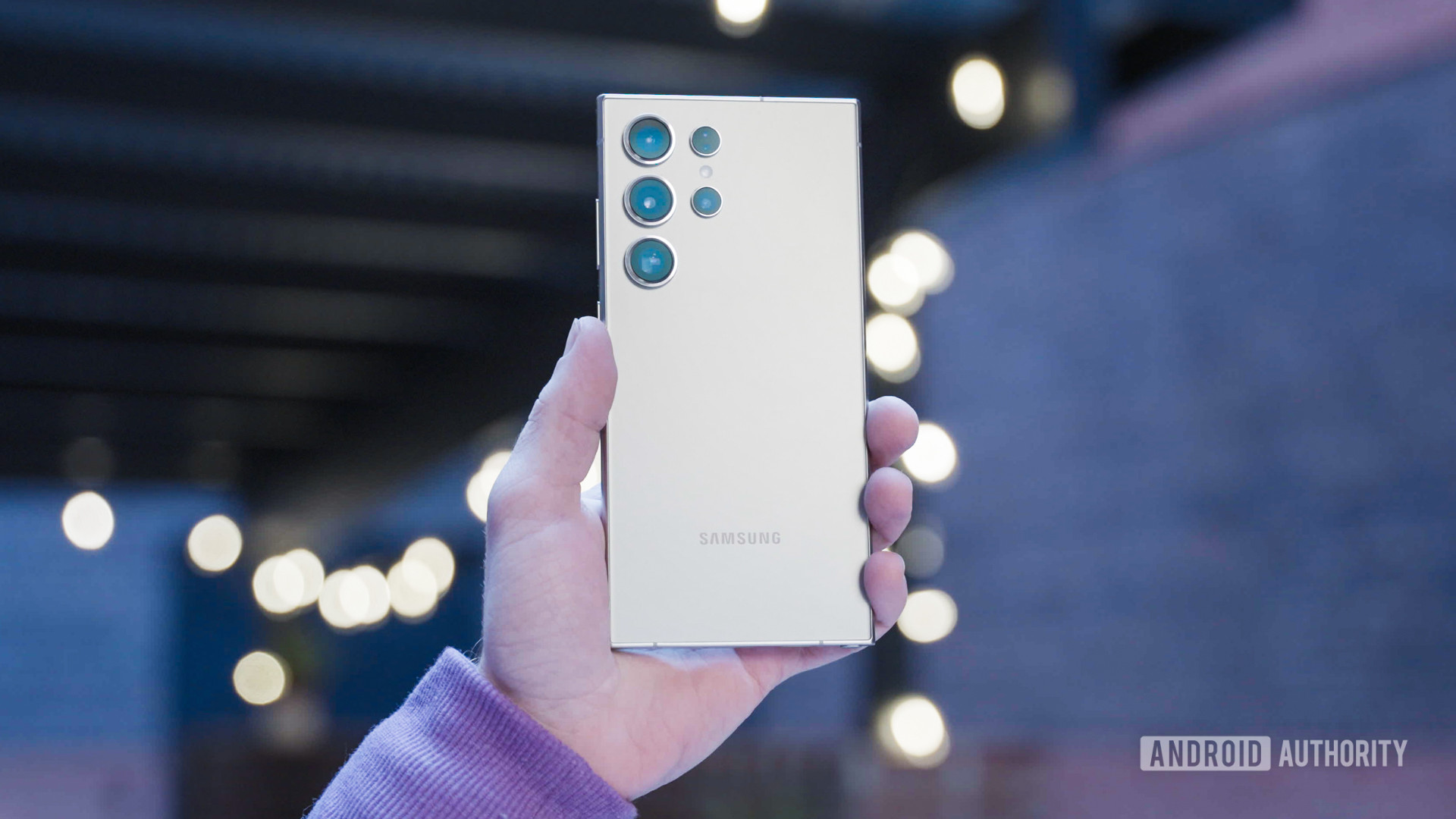 This $500 Android phone can last you a full week, and its design is just as  crazy