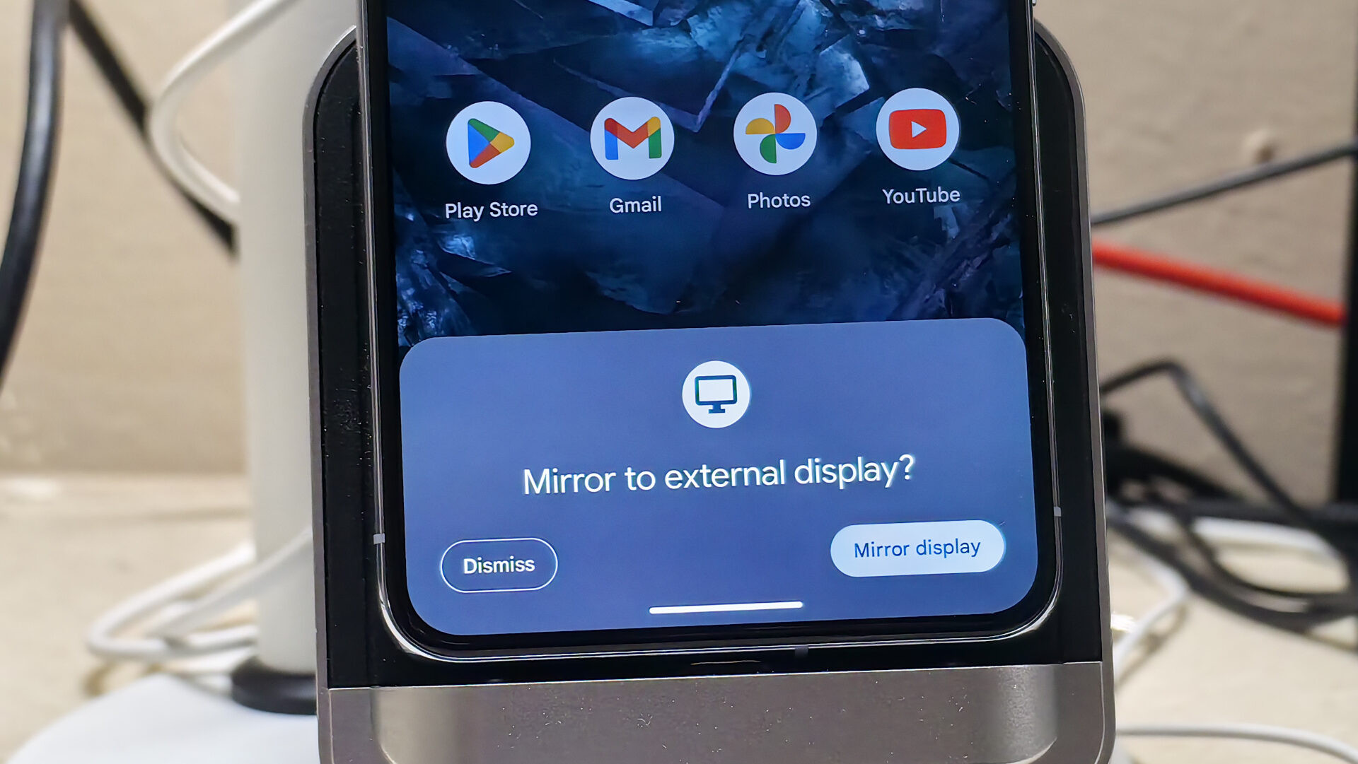 Espelho de tela externo do Pixel 8 Pro