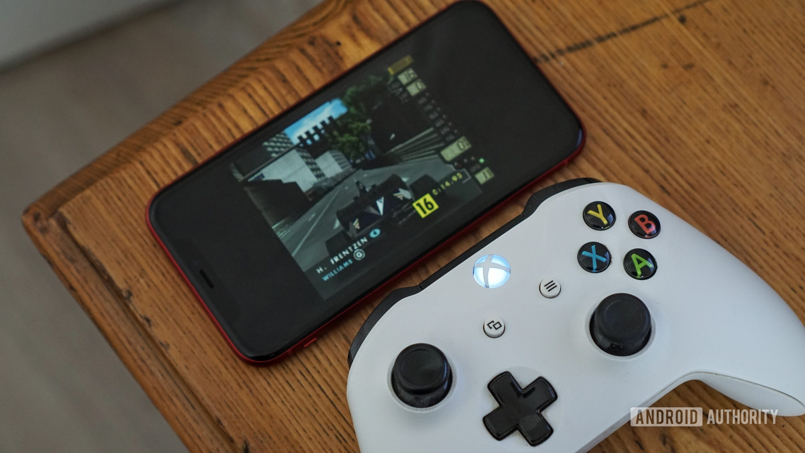 Delta pour iOS avec manette Xbox