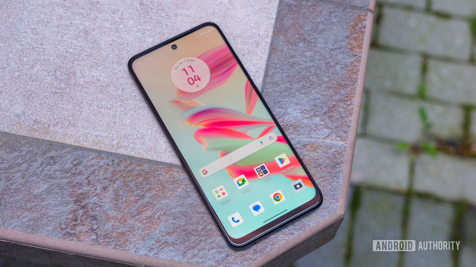 Motorola Moto G Power 5G (2024) home screen angled Motorola Moto G Power 5G (2024) home screen angled