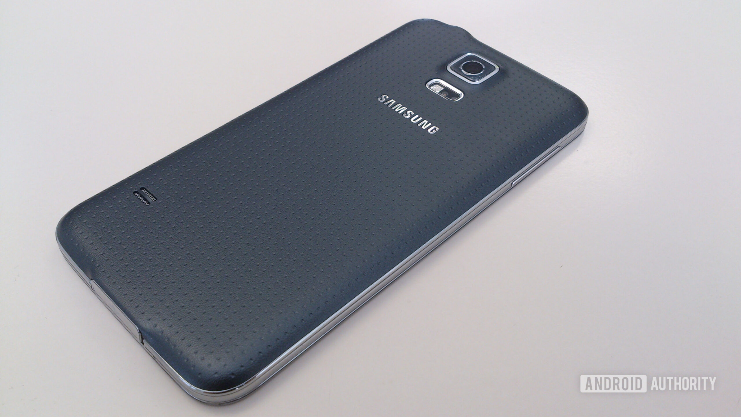 Samsung Galaxy S5 review unit