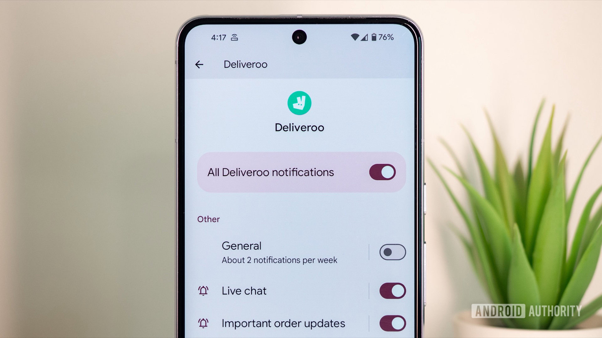 google pixel 8 pro notification channel deliveroo 1