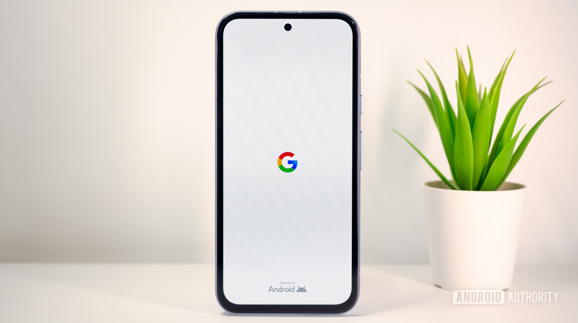 Google Pixel 8a Android boot screen