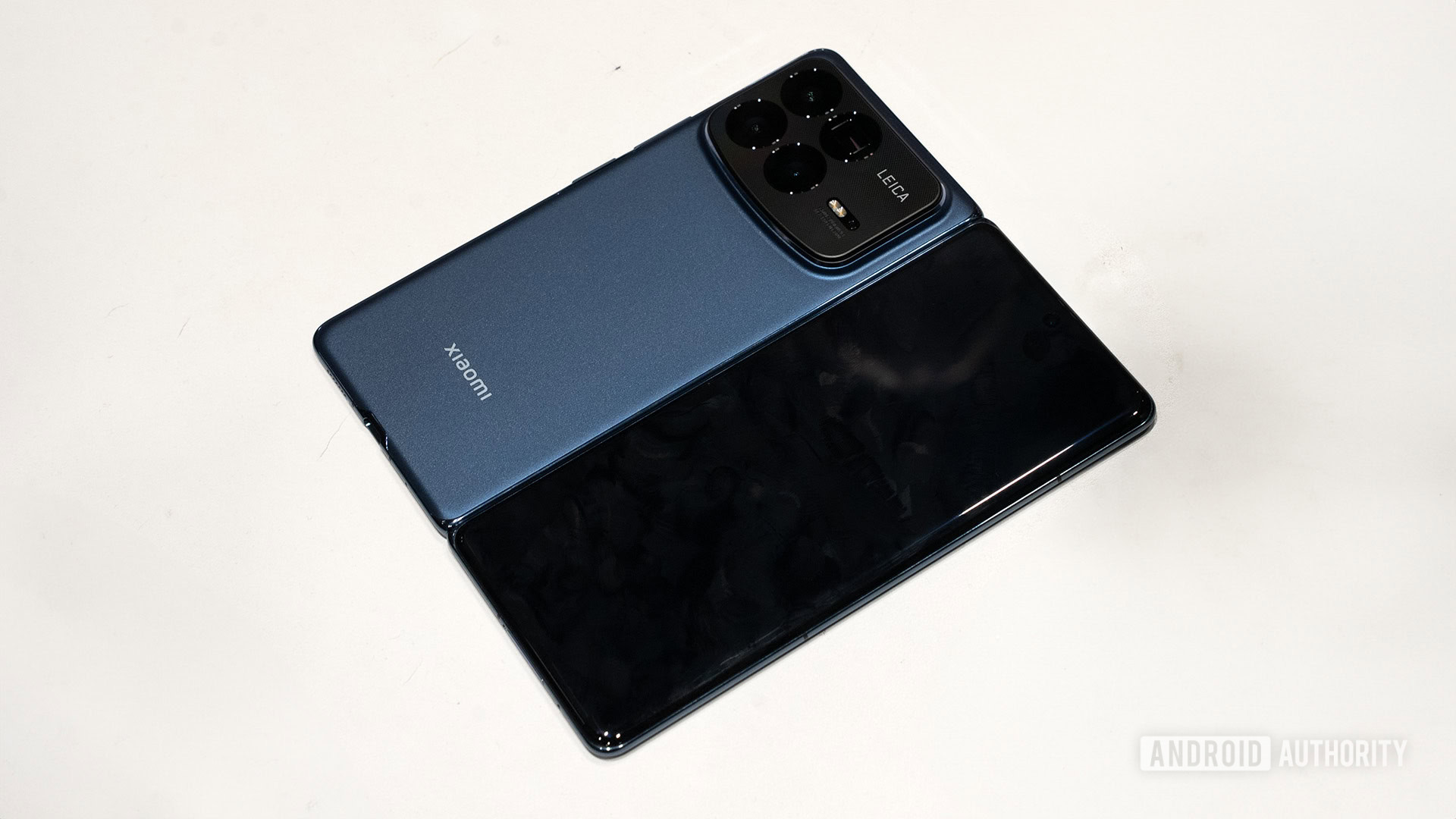 Xiaomi Mix Fold 4 Unfolded Xiaomi Mix Fold 4 Unfolded
