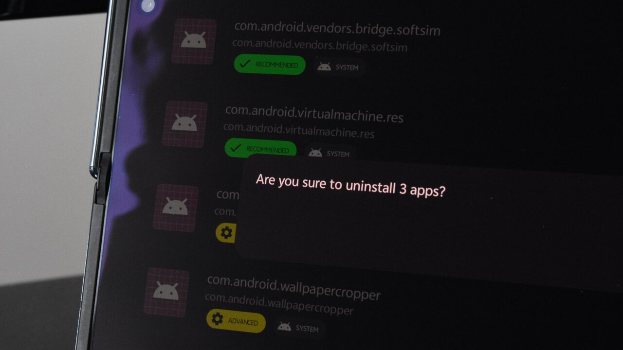 14 essential Android apps I install and update through Obtainium