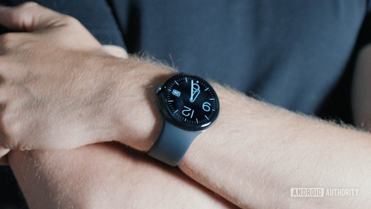 Wear OS 6 is rolling out to Pixel Watch 3 and Pixel Watch 2 - Android ...