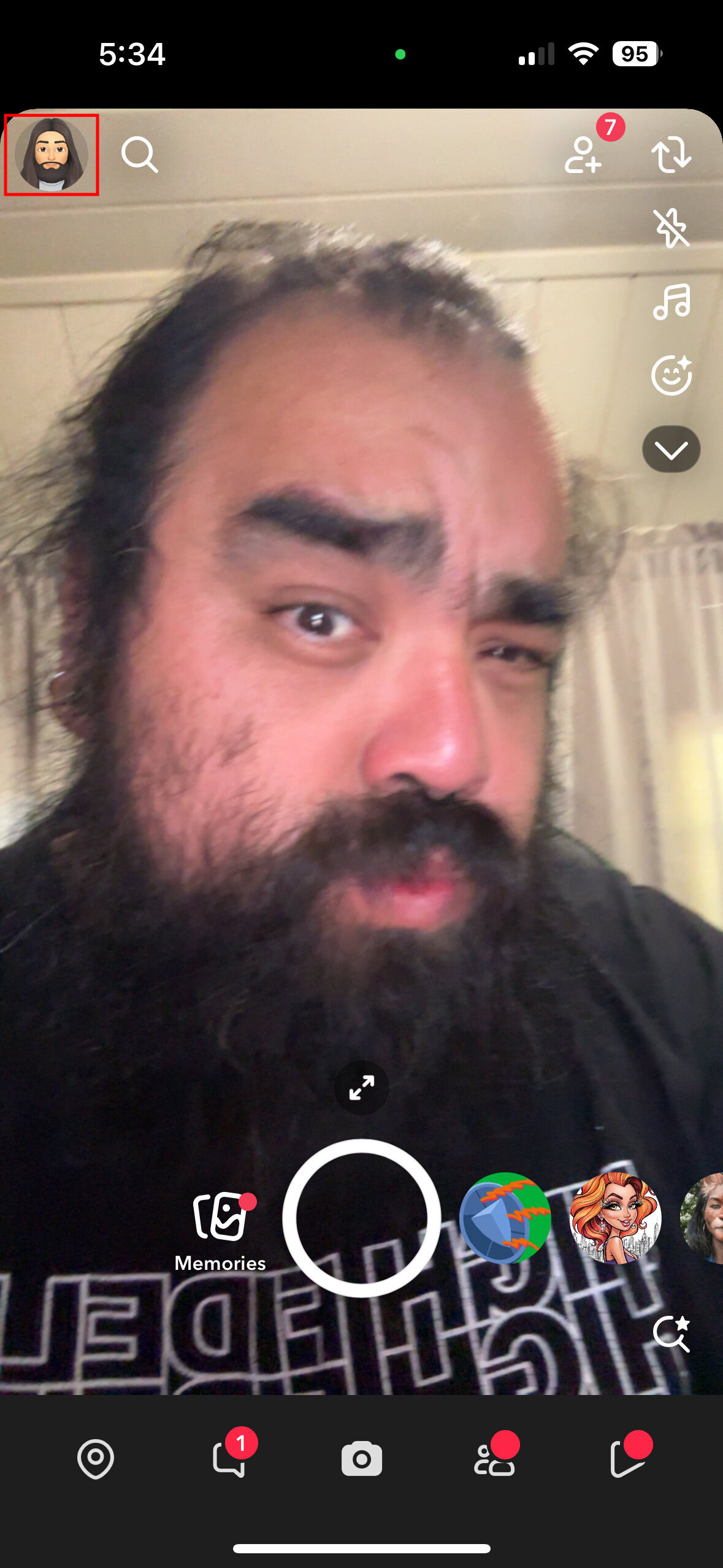 How to clear a conversation on Snapchat for iPhone 1