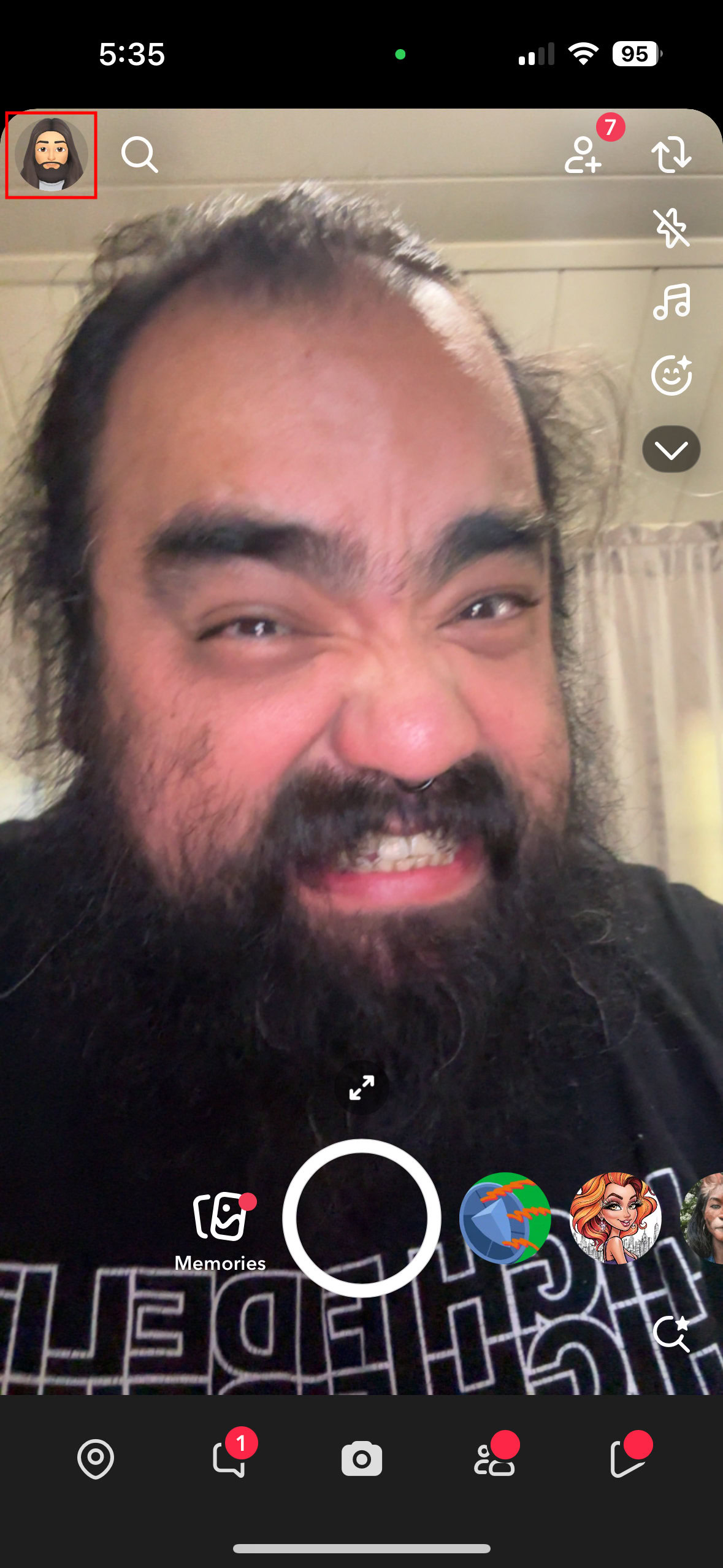 How to remove friend on Snapchat for iPhone 1