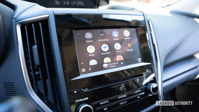 Want to play games on your Android Auto screen? There's good news.