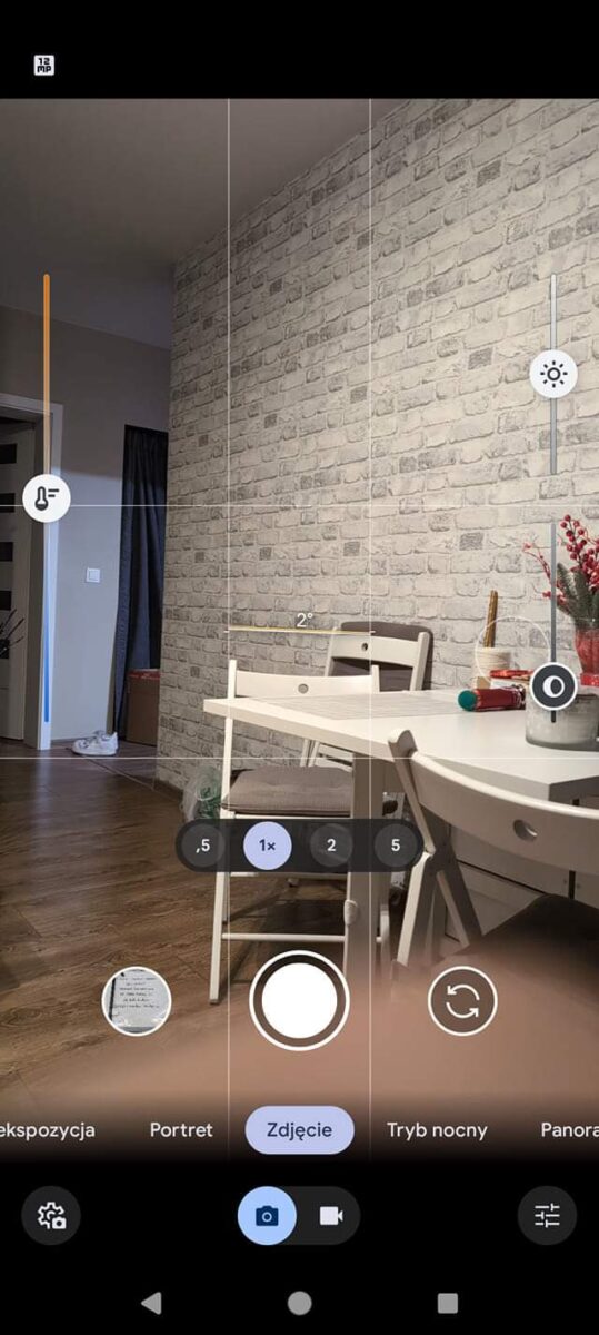 Thank you, Google: Pixel Camera app regains on-screen slider controls