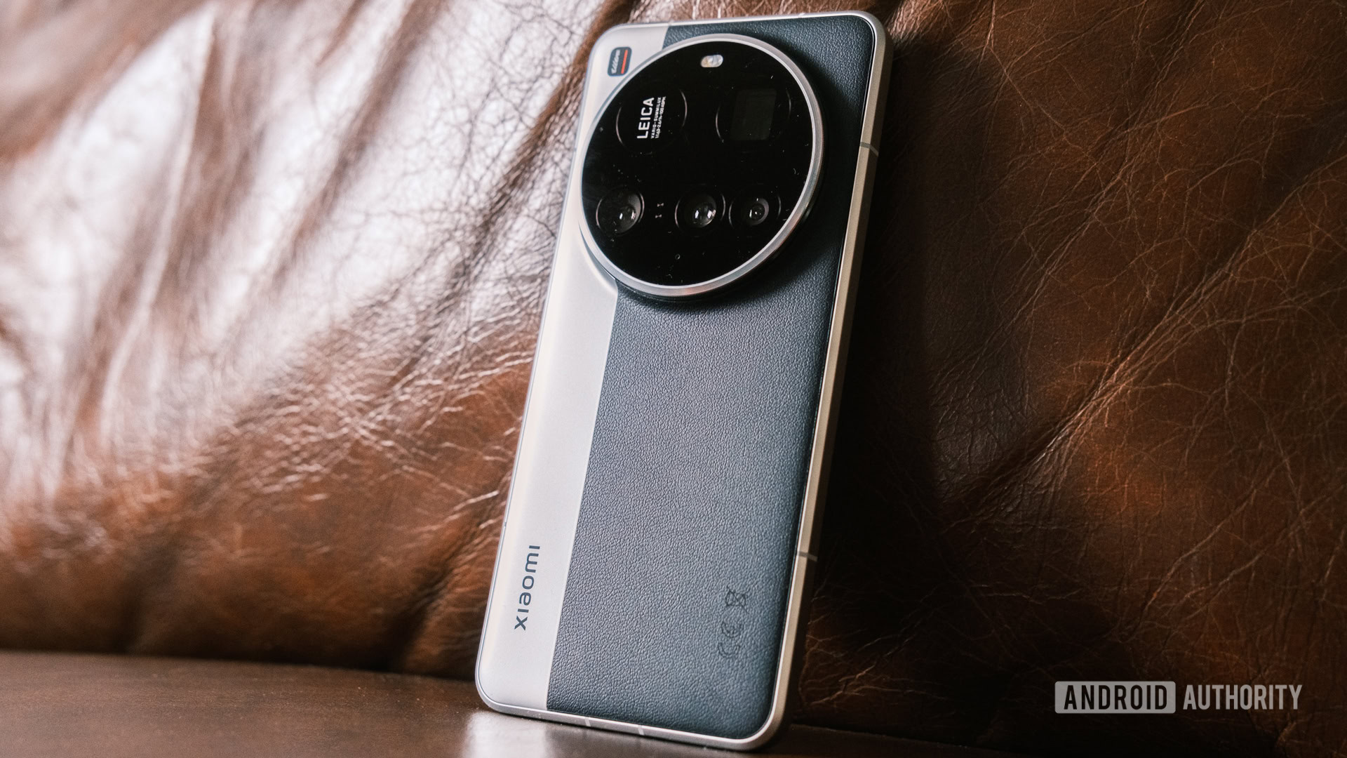 Xiaomi 15 Ultra leather couch