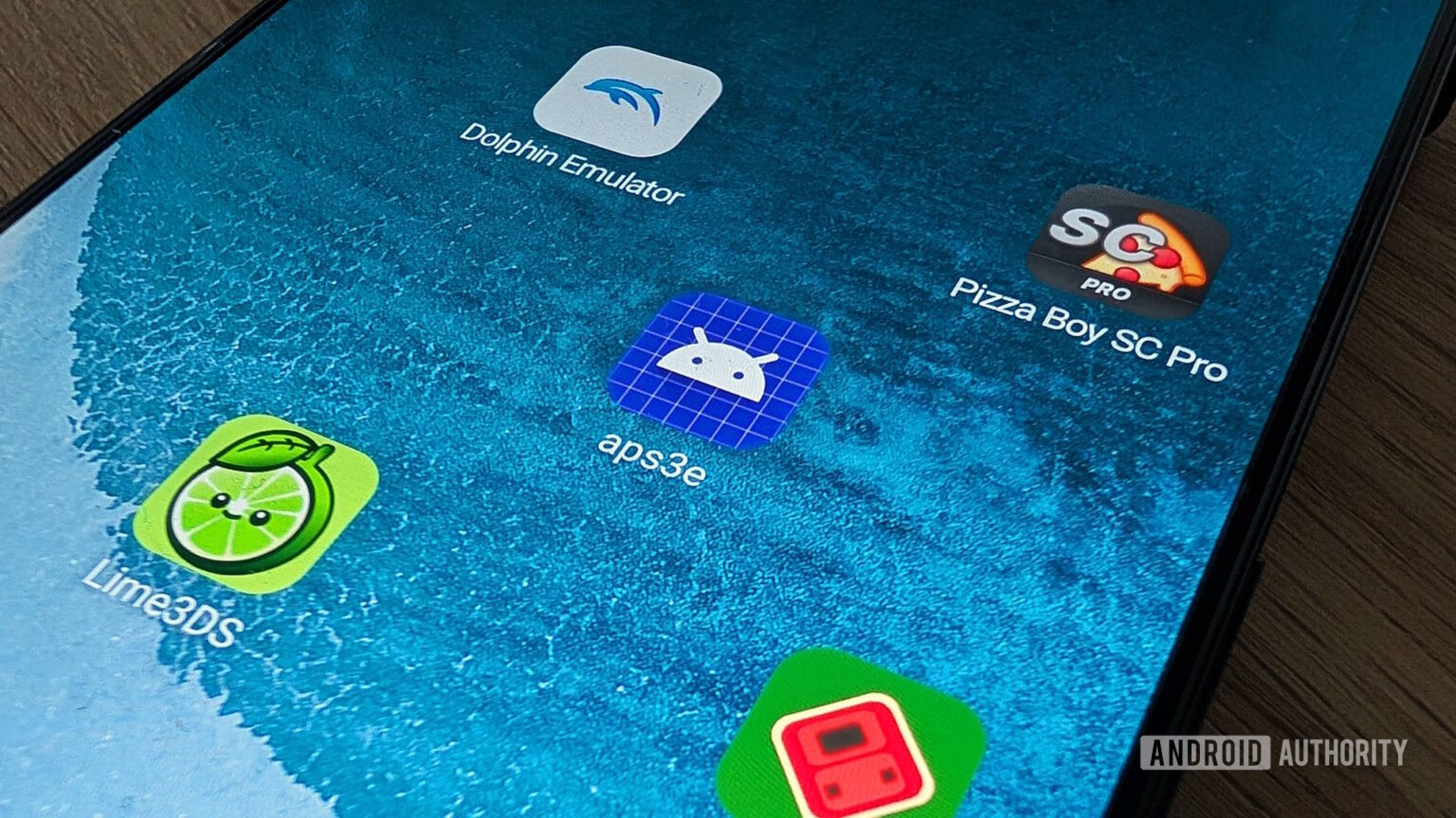 I tried aPS3e to emulate PS3 games on Android, and I'm not convinced yet