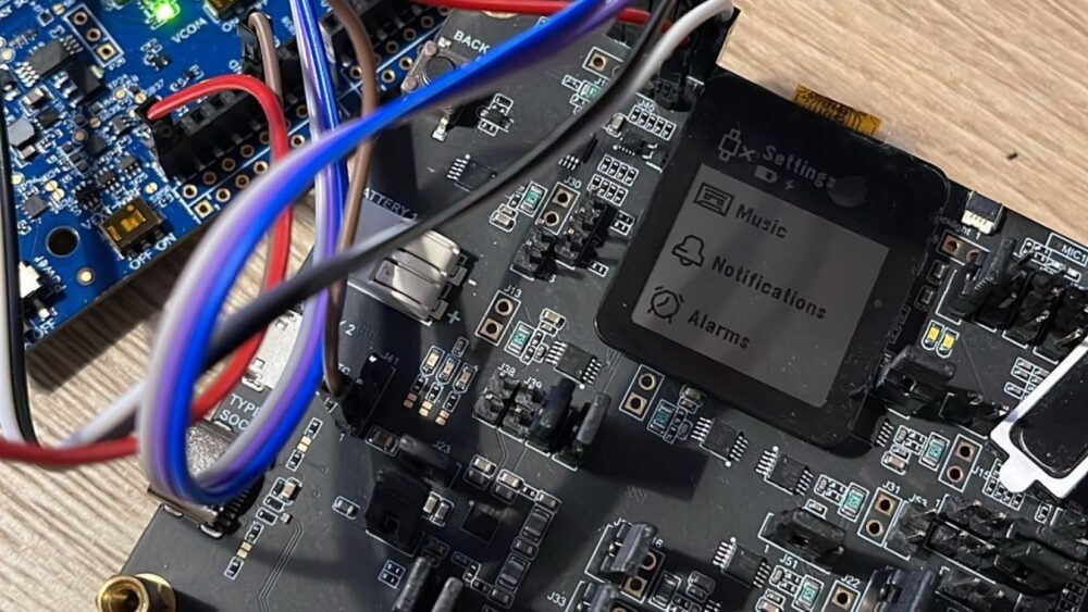 Here's our first peek at PebbleOS running on new hardware - Android ...