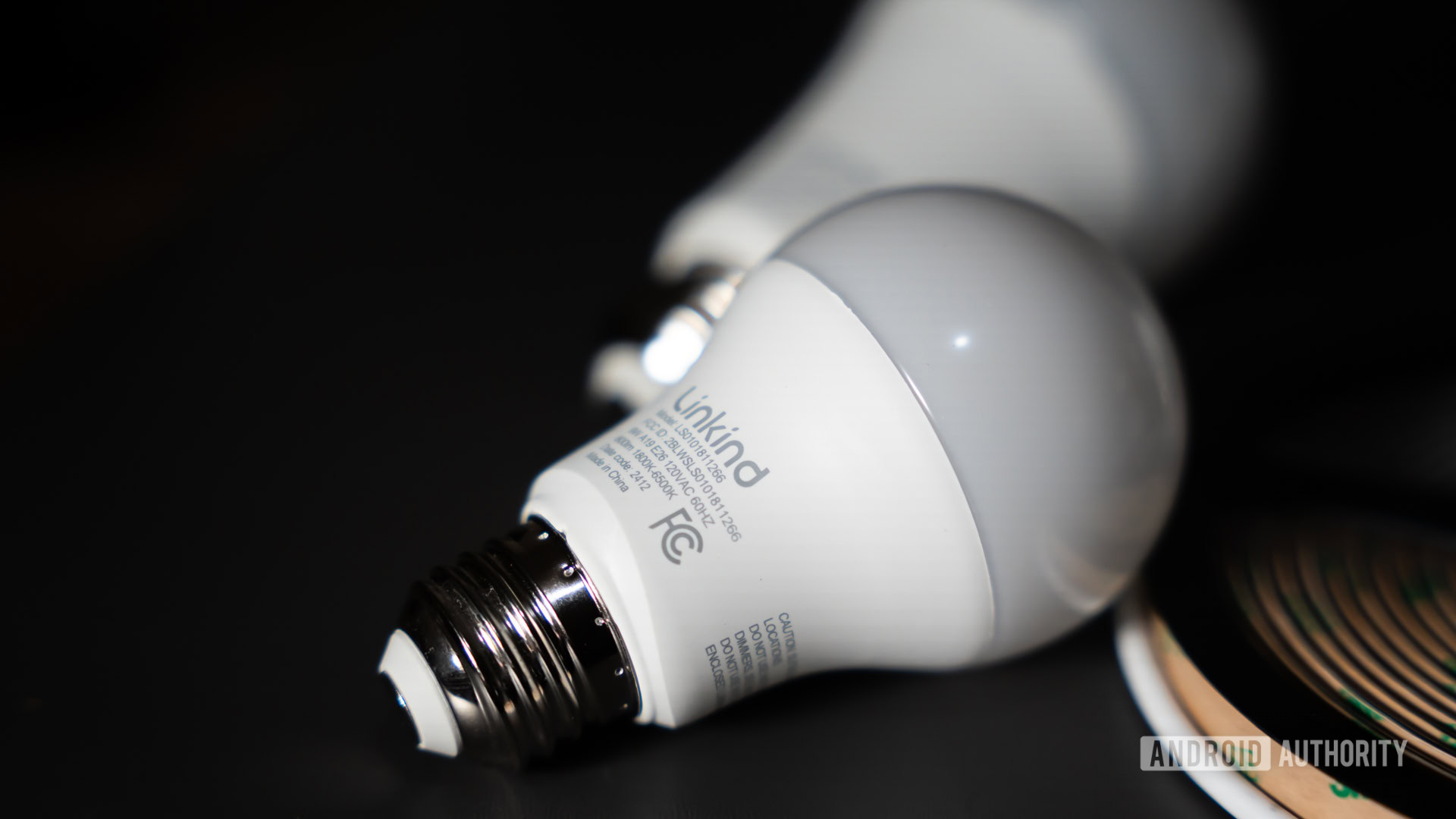 AiDot Linkind Smart Light Bulb A19 RGBTW