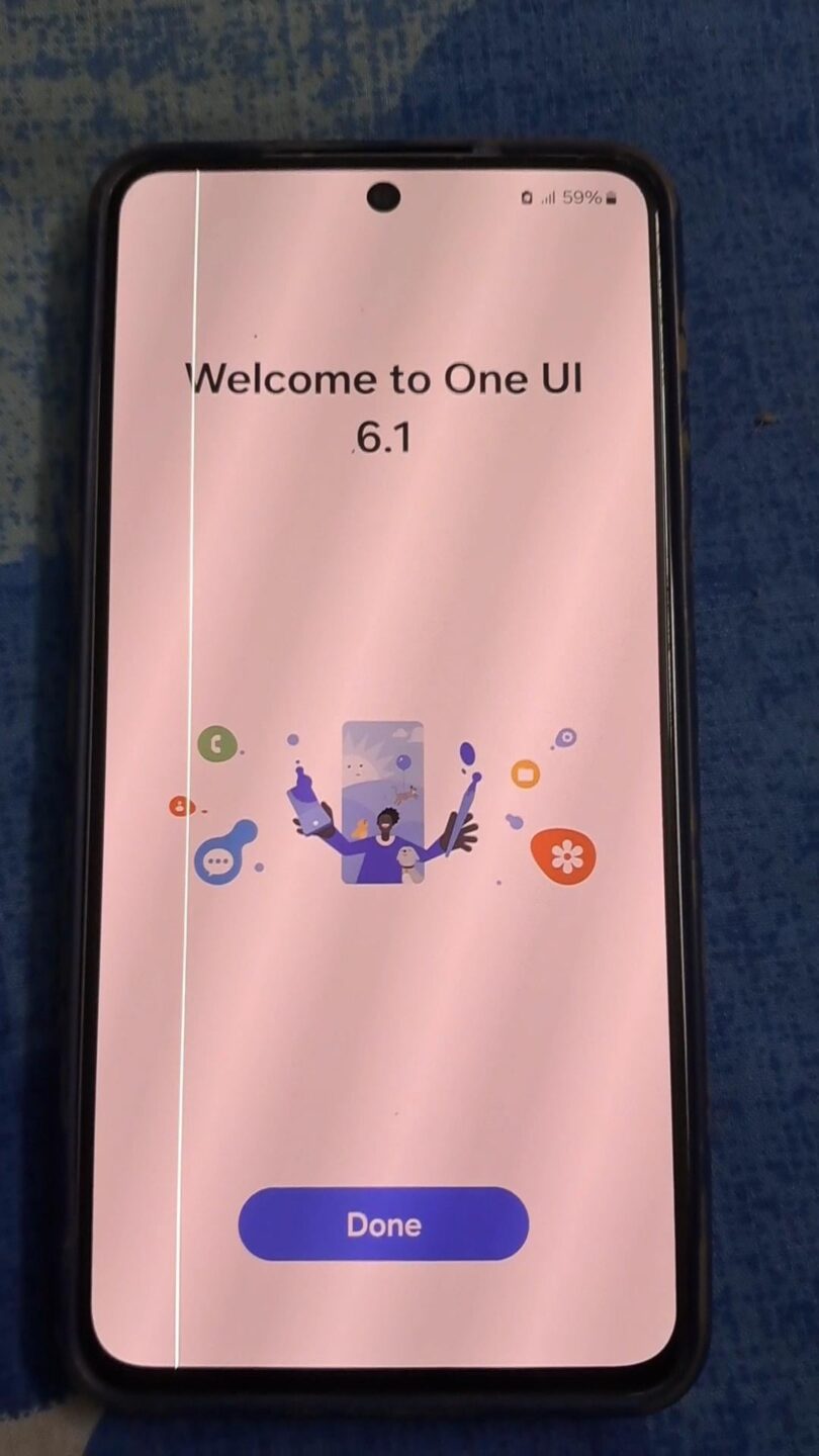 Green line during One UI update? Here's video proof of it