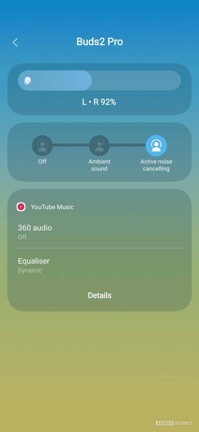 One UI 8 gives you quick access to earbud controls on the lock screen