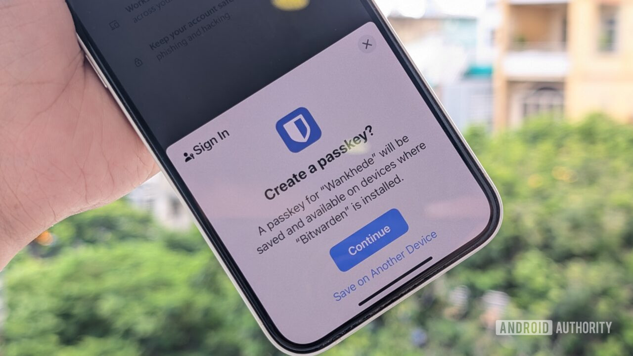 Google's new Passwords app means I can finally ditch Chrome