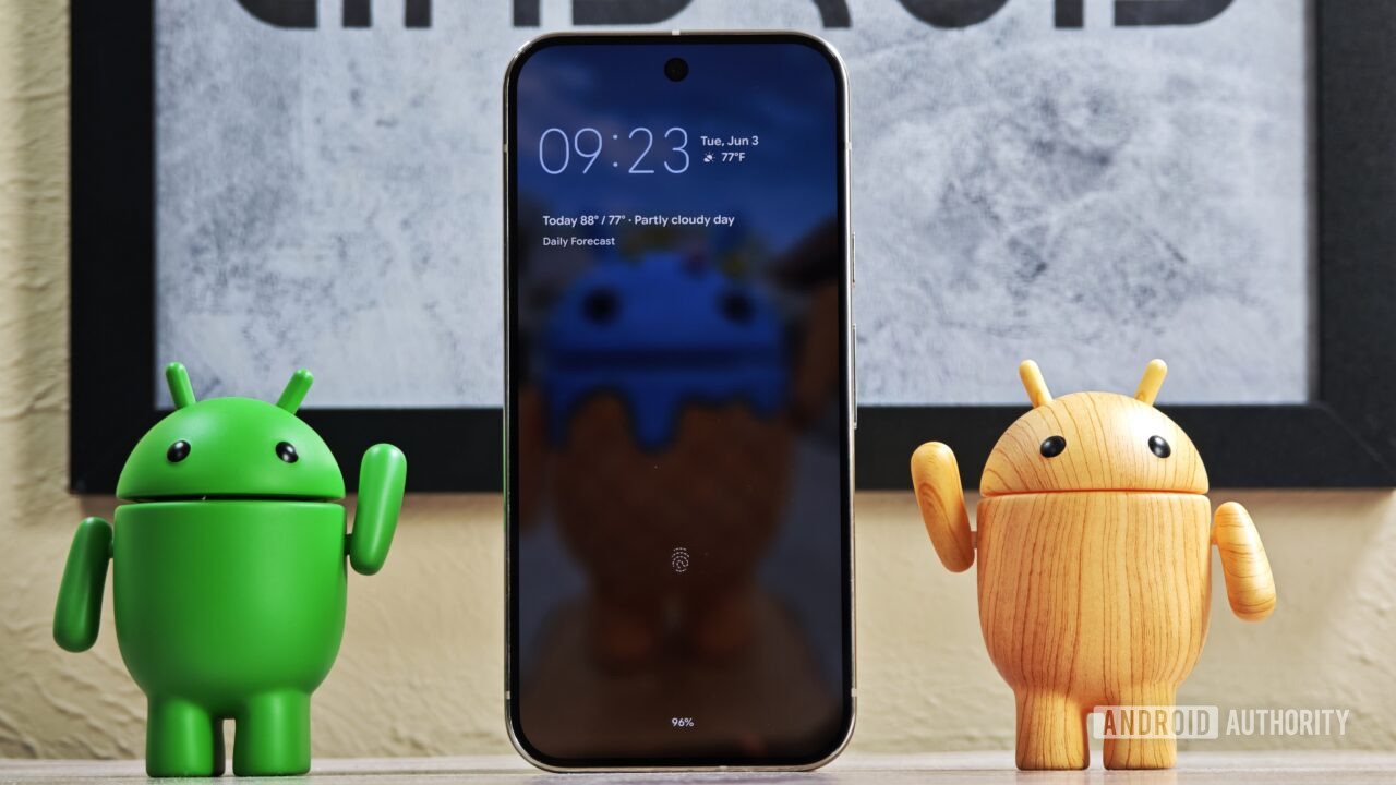 The first ten things I changed on my Google Pixel 10! - Android Authority