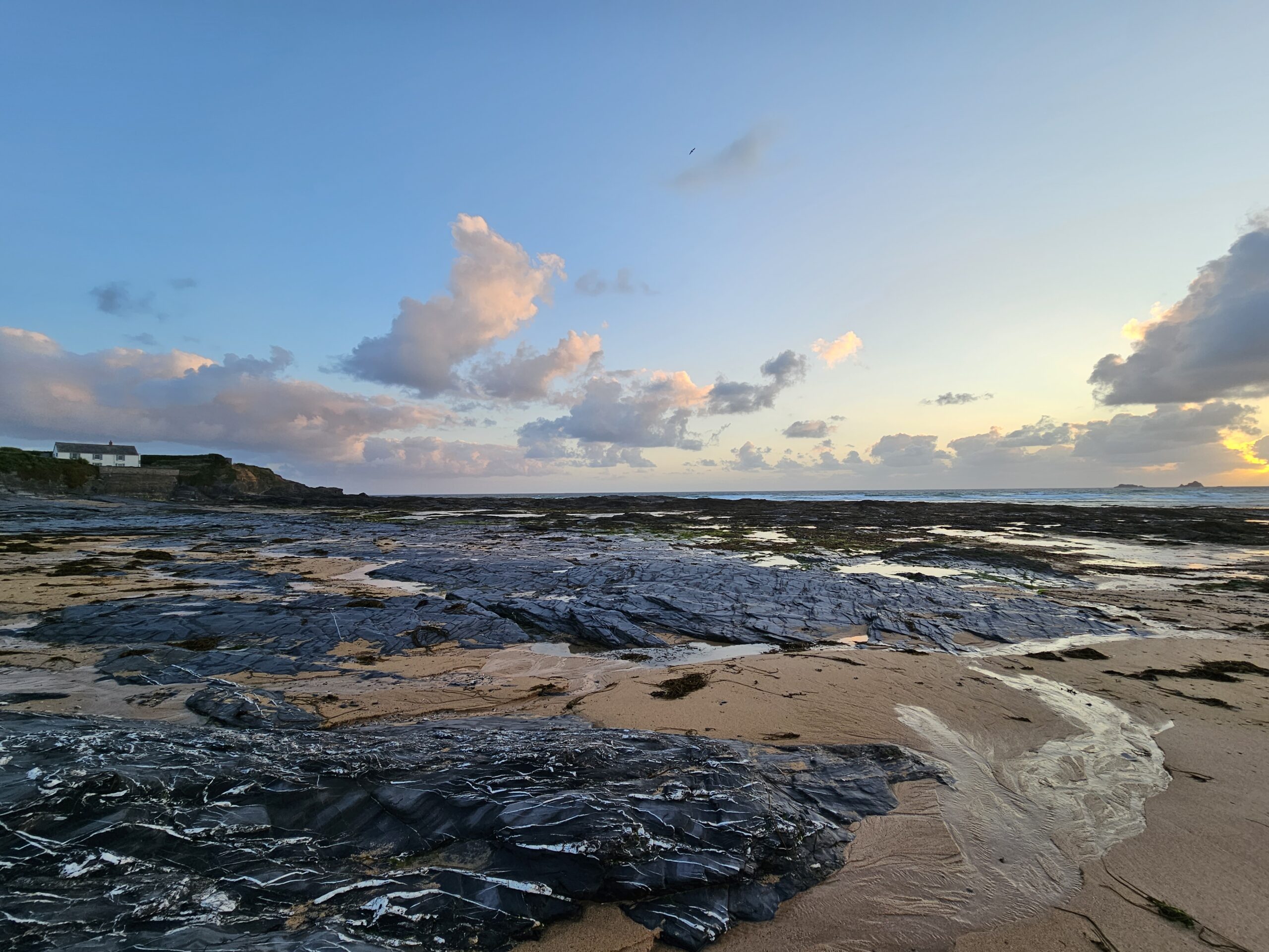 A photo of a beach from the Galaxy S23 Ultra