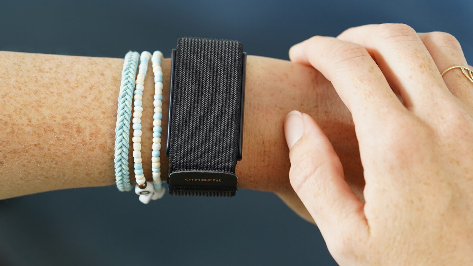 Hexasider Armband compatibel met Amazfit Helio Strap, 22 mm, nylon gevlochten armbanden met behuizing voor Zepp Amazfit Helio, reservearmband voor dames en heren, Nylon, Geen Edelsteen Hexasider Armband compatibel met Amazfit Helio Strap, 22 mm, nylon gevlochten armbanden met behuizing voor Zepp Amazfit Helio, reservearmband voor dames en heren, Nylon, Geen Edelsteen