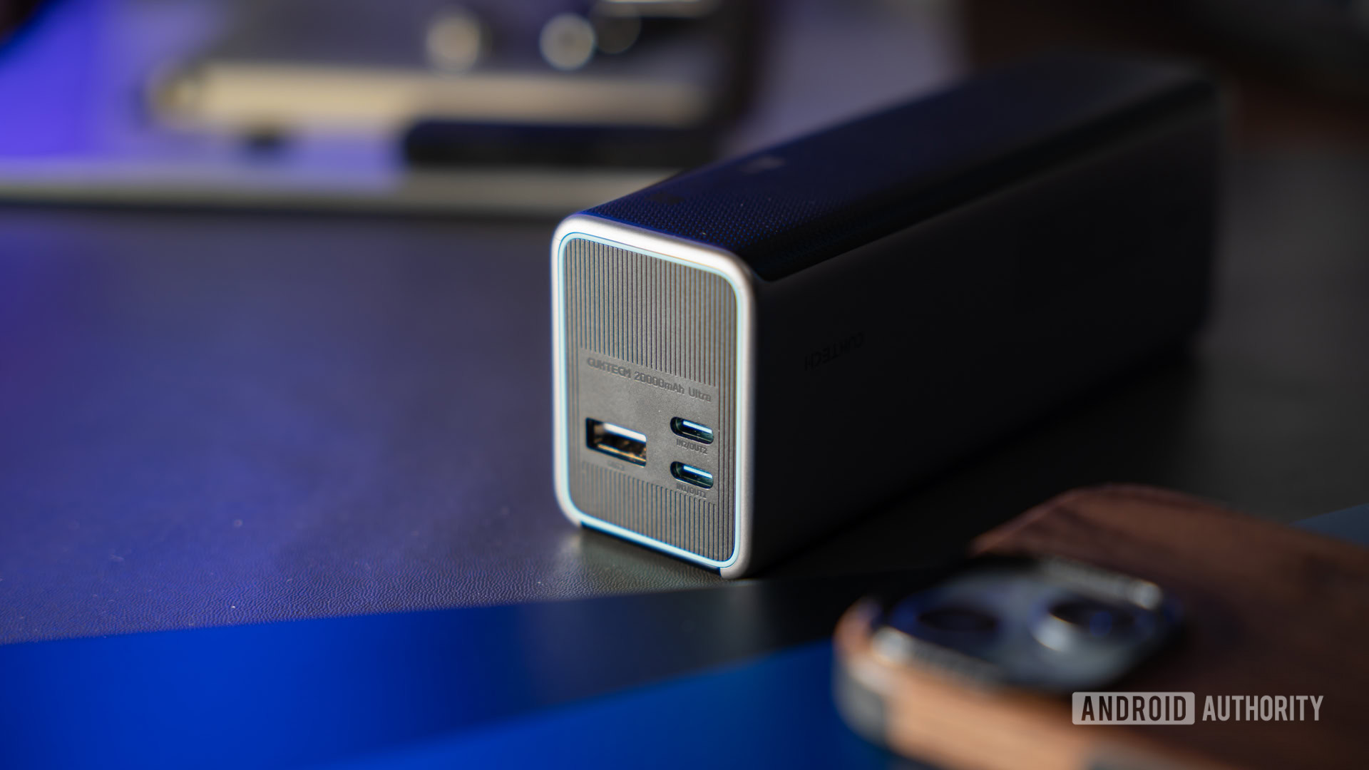 CUKTECH 15 Ultra Power Bank ports 17