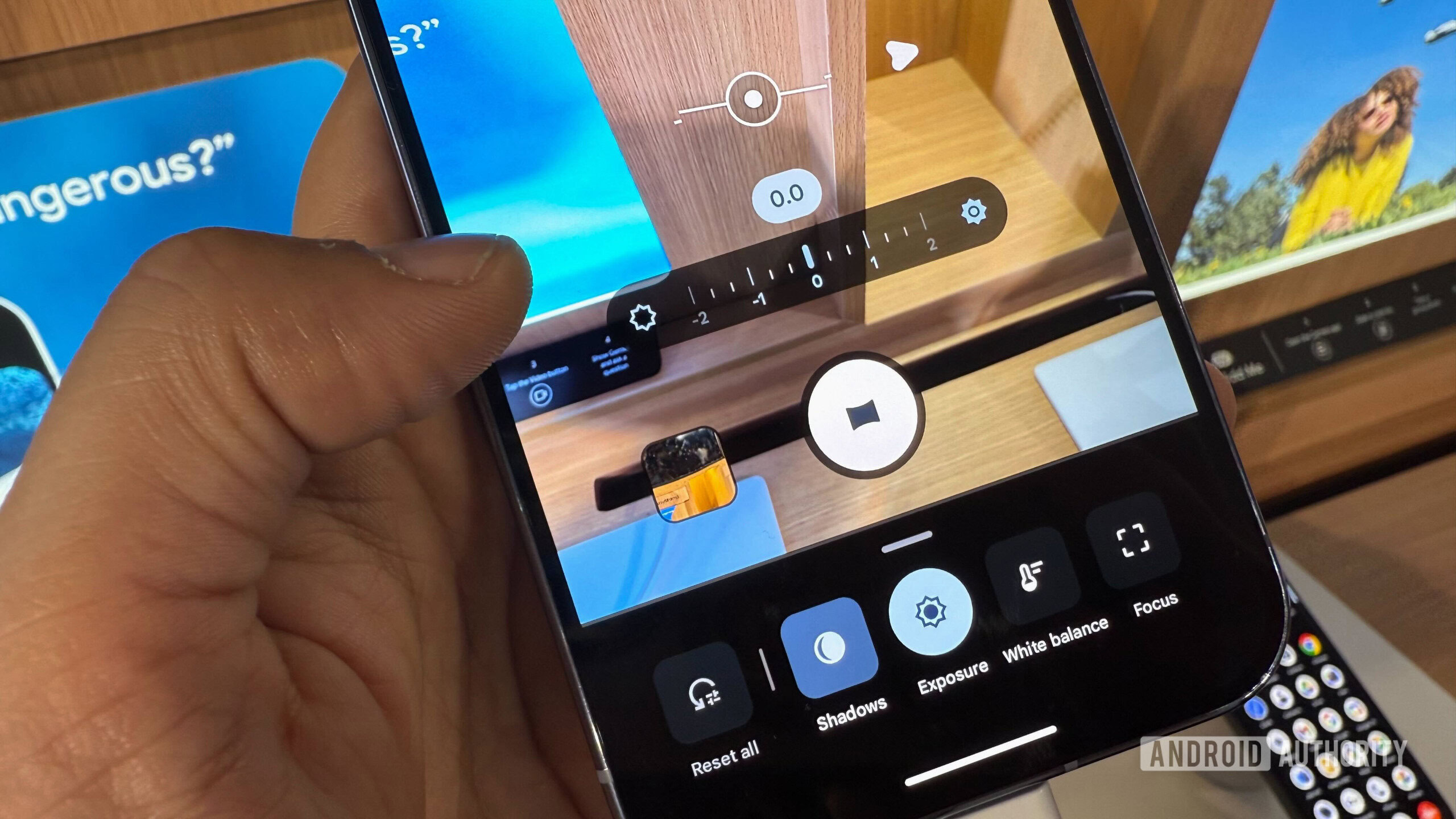 Google Pixel 10 panorama mode manual controls