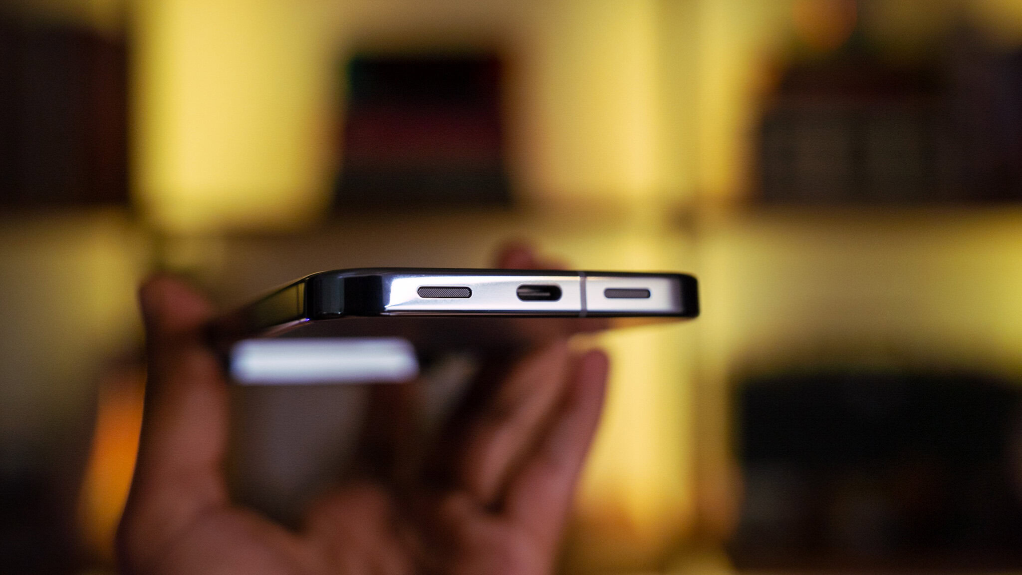 Pixel 10 Pro XL in hand Pixel 10 Pro XL in hand