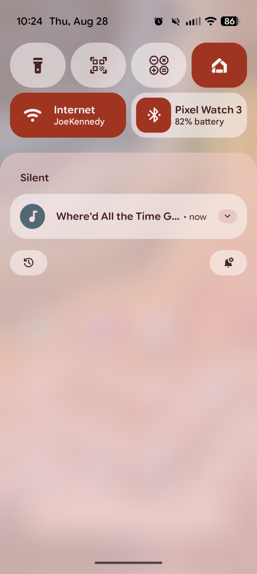 Here's how I made the perfect Quick Settings layout on the Pixel 10