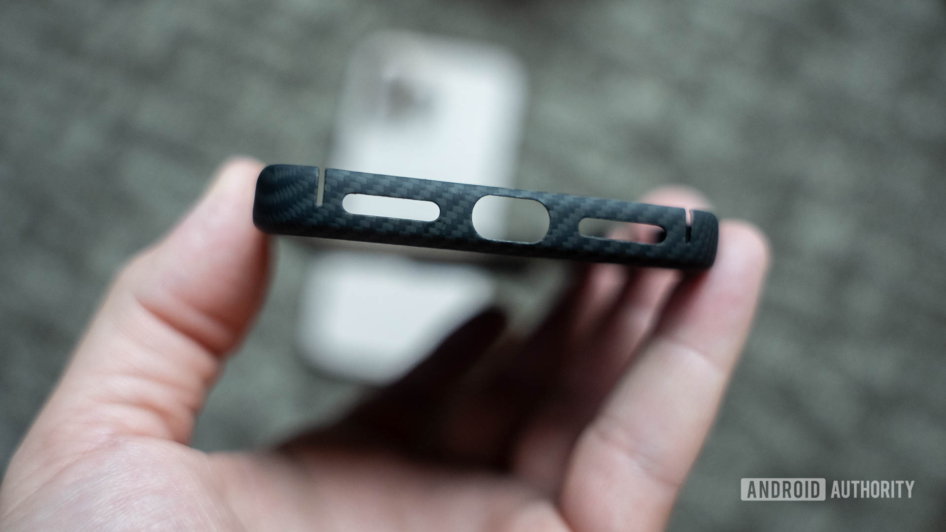 iPhone 17 Pro Max Leaked Case (3 of 12)