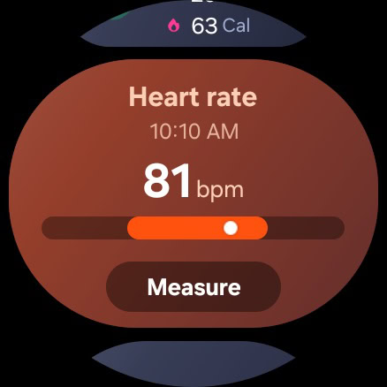 A page with multiple tiles in One UI 8 Watch.