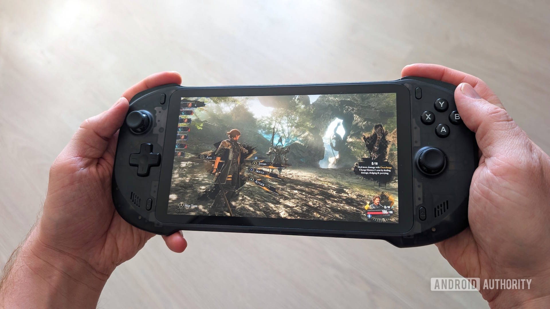 Abxylute One Pro in hands Abxylute One Pro in hands