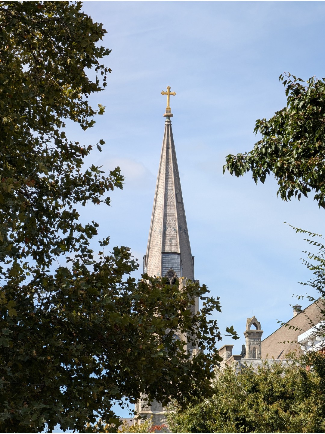 Pixel 10 Pro 5x church