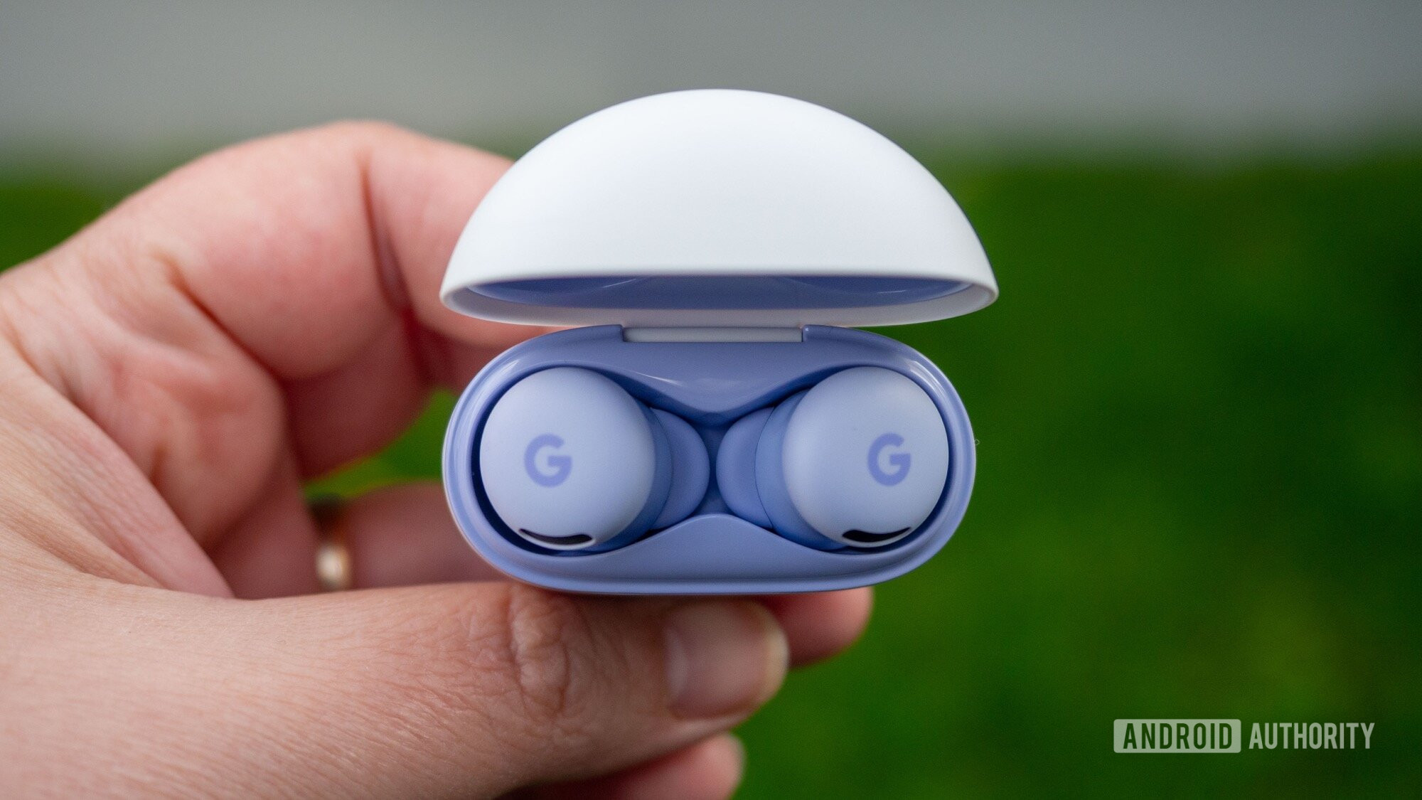 google pixel buds 2a in case 2