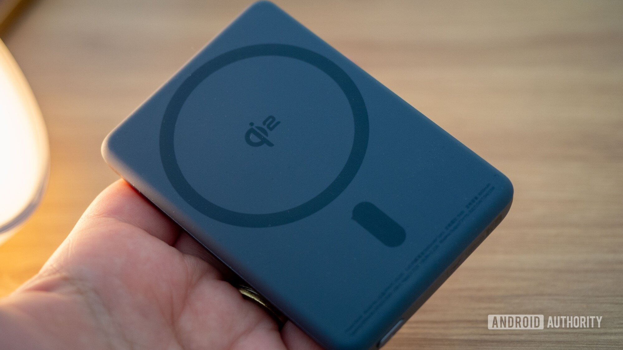 ugreen 5000mah qi2 20w power bank 1