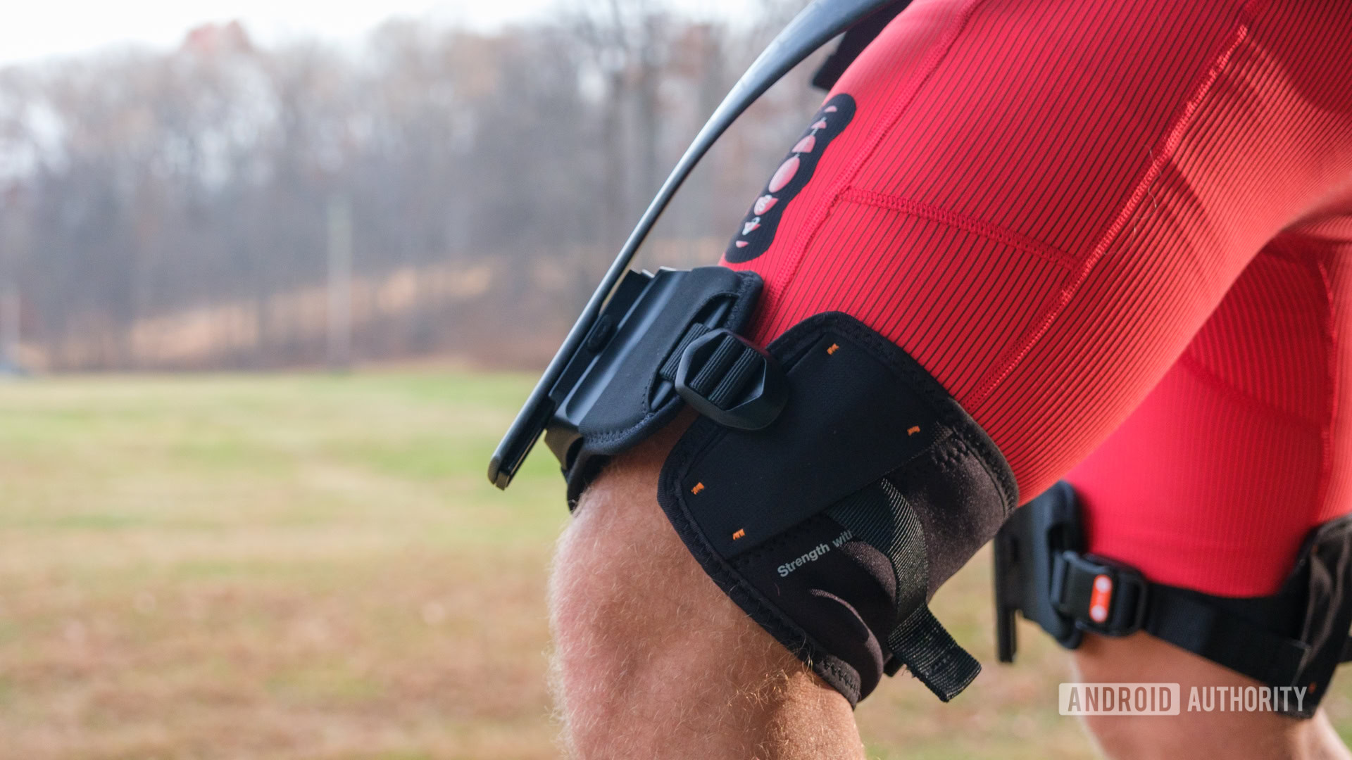 Hypershell X Ultra leg strap tightenet