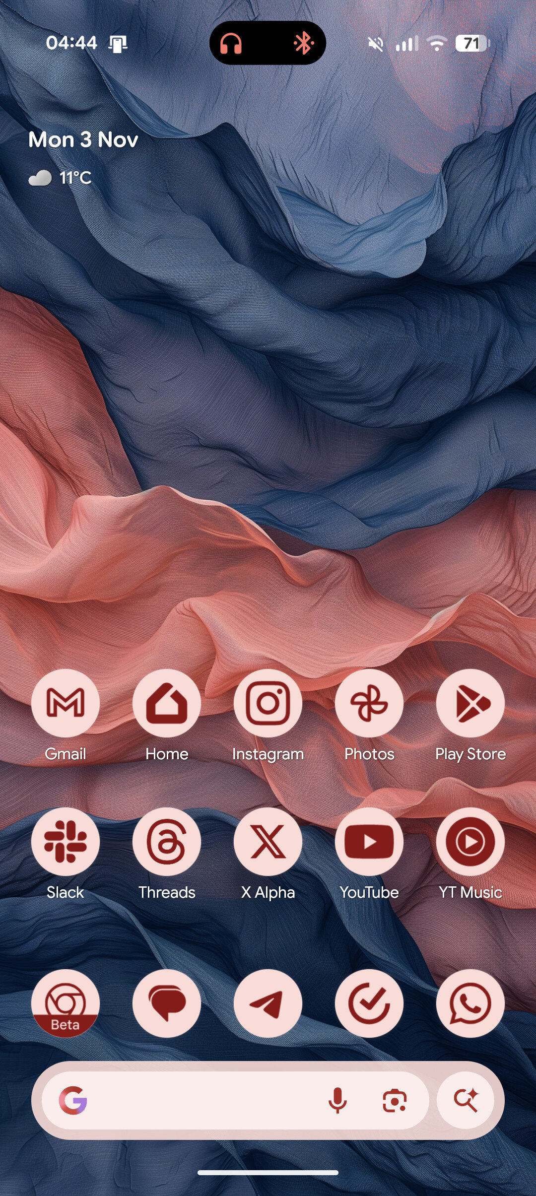 Material capsule (8)