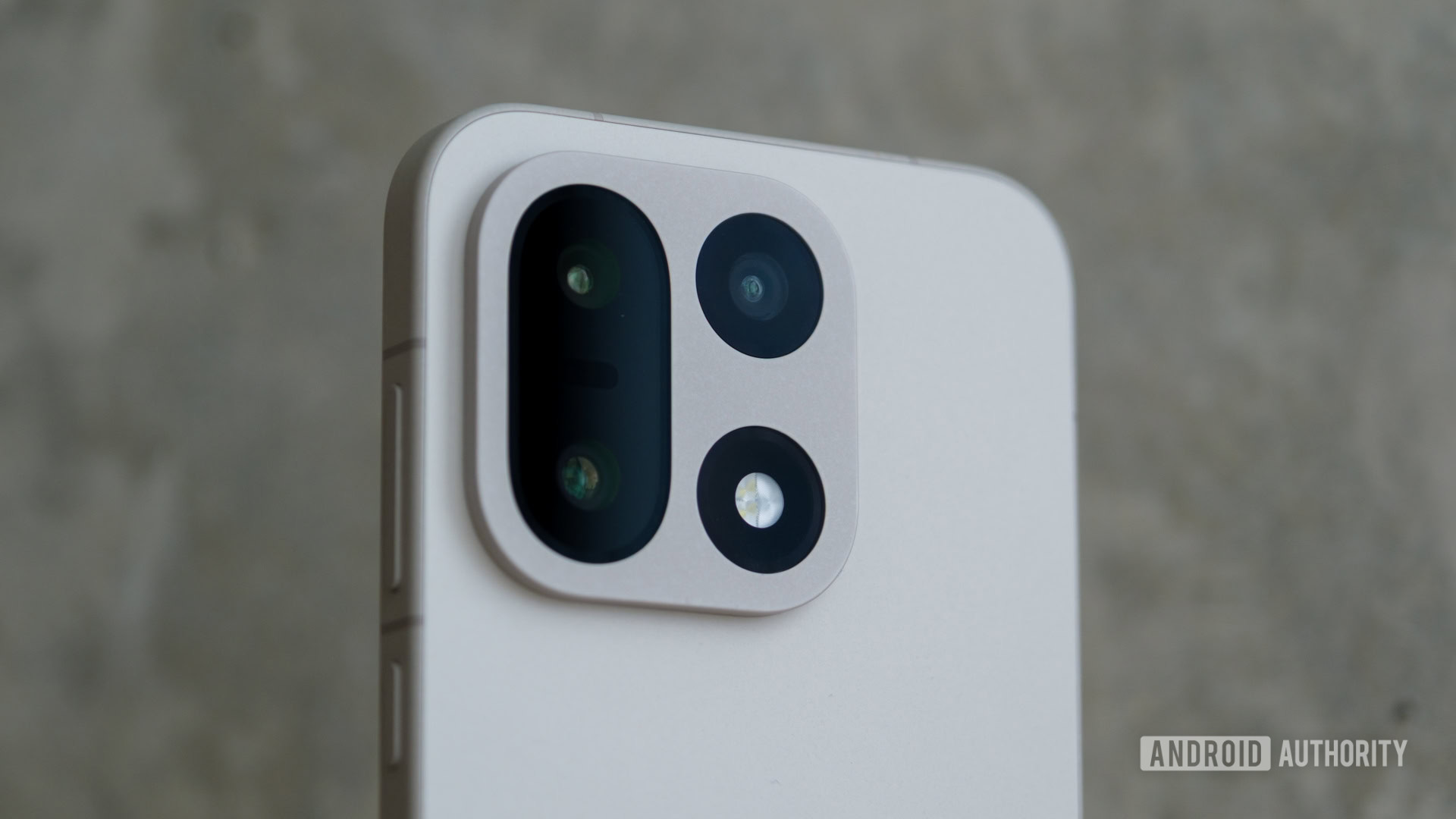 OnePlus 15 camera module close up OnePlus 15 camera module close up