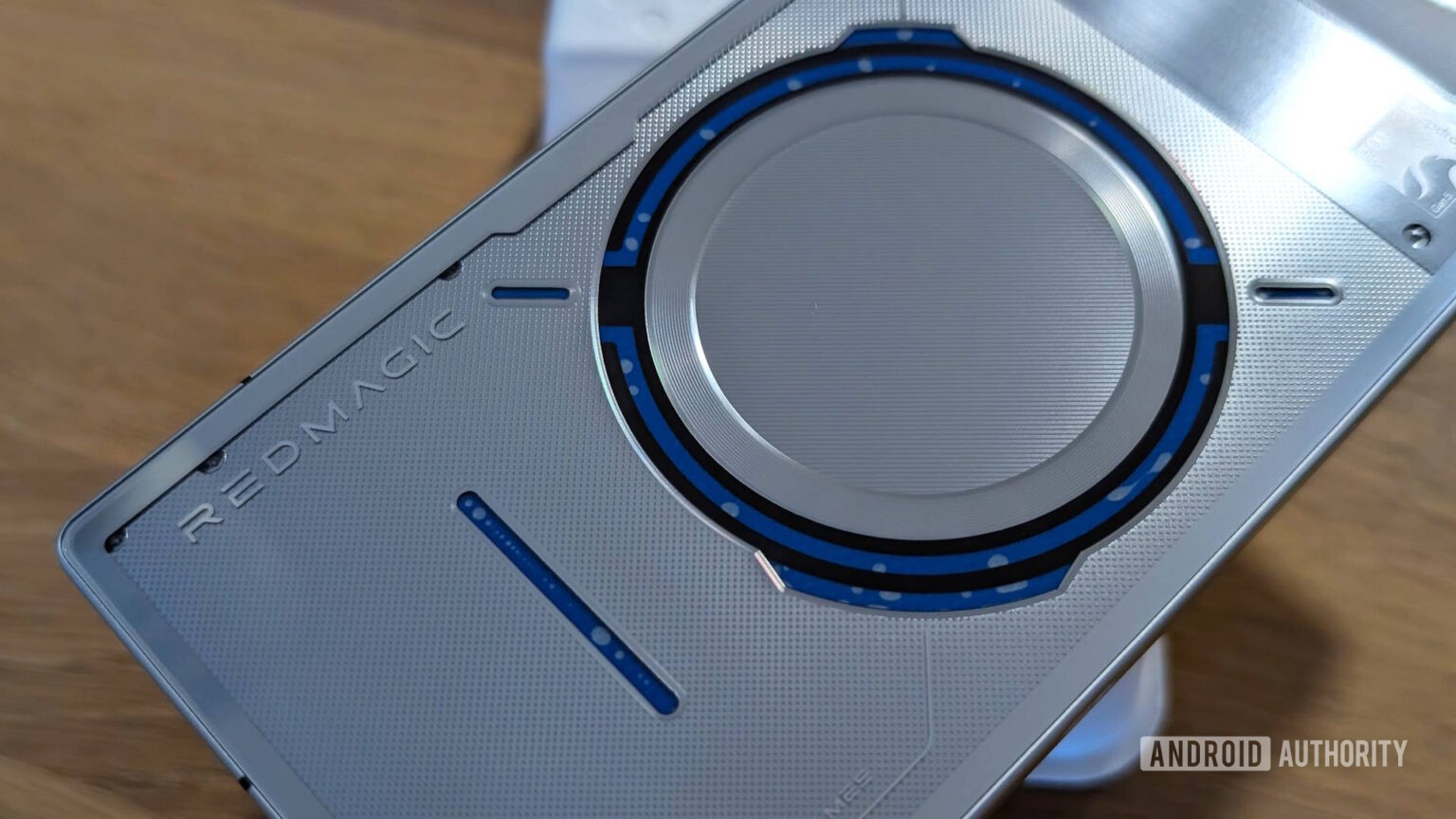 This next-gen Android gaming tablet could keep peak performance with liquid cooling