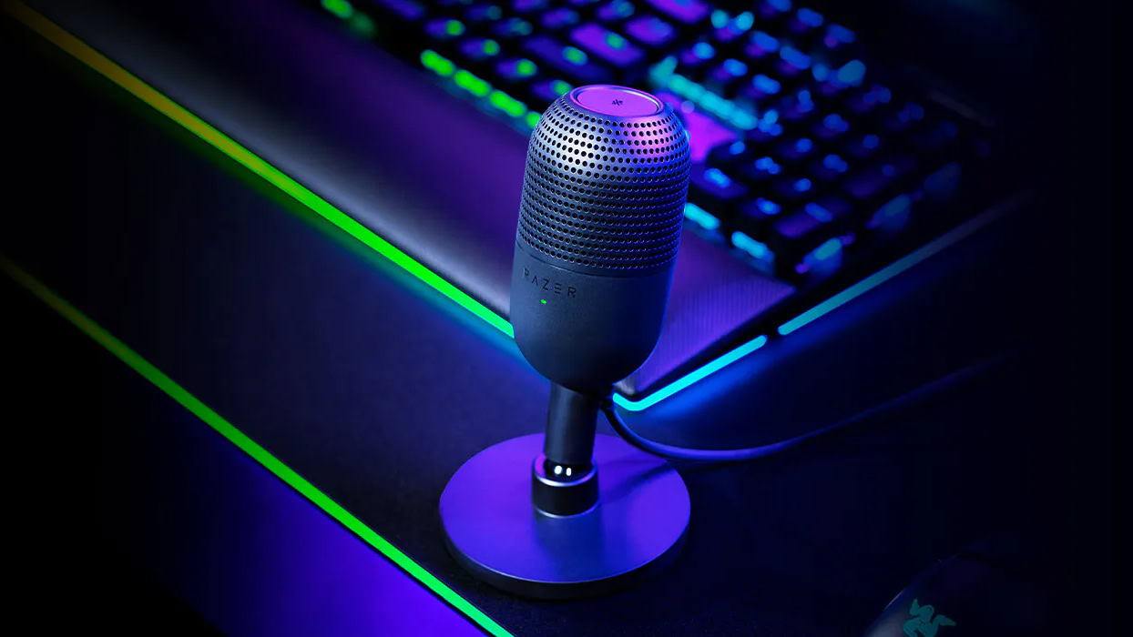 Need a good PC mic? The Razer Seiren V3 Mini is just .99!