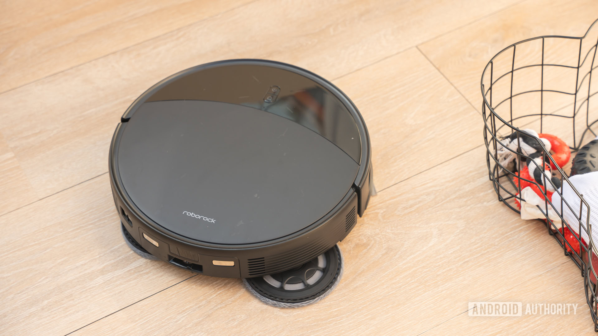 Roborock Saros 10R Robot Vacuum 4