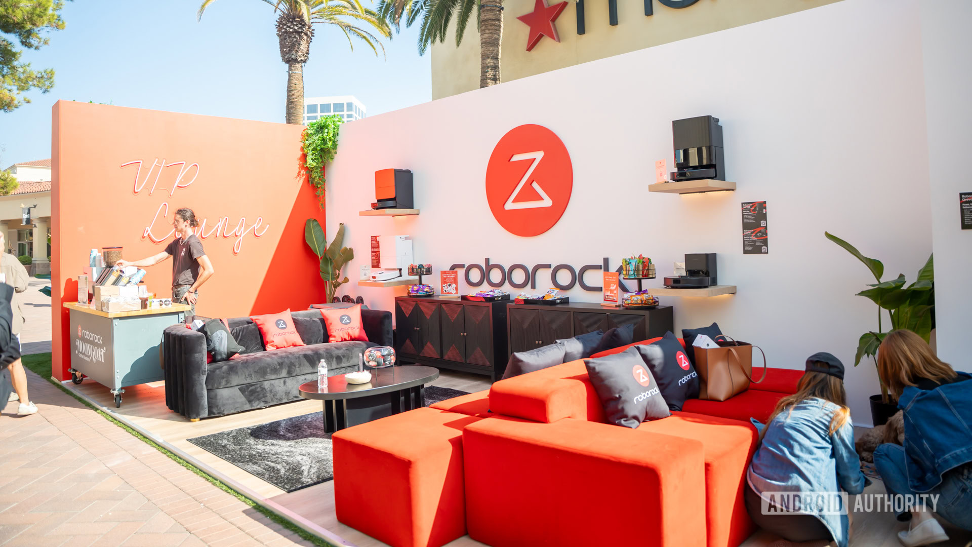 Roborock pop up at Newport Beach event 5