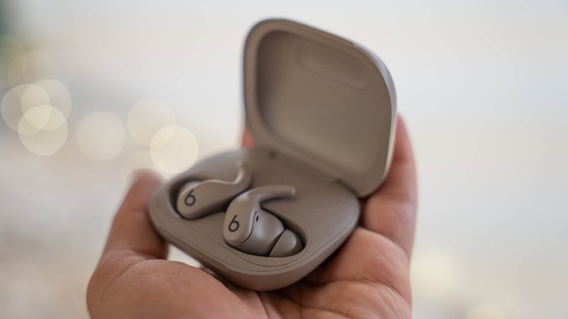 These Apple-made earbuds are the best Pixel Buds alternatives