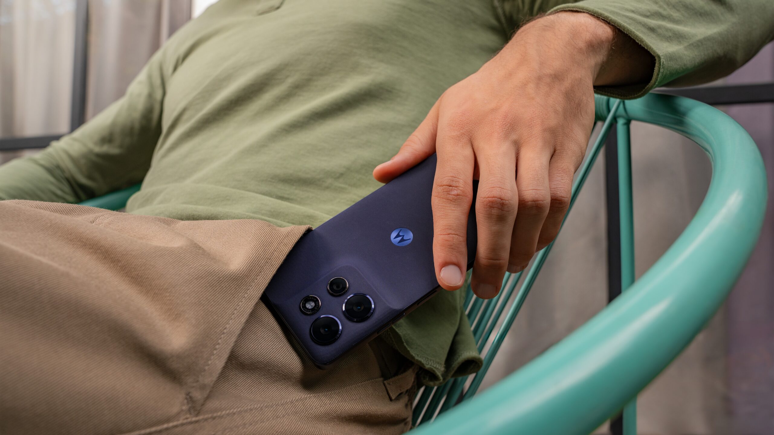 Moto G Power 2026 Pantone evening blue in a man's hand