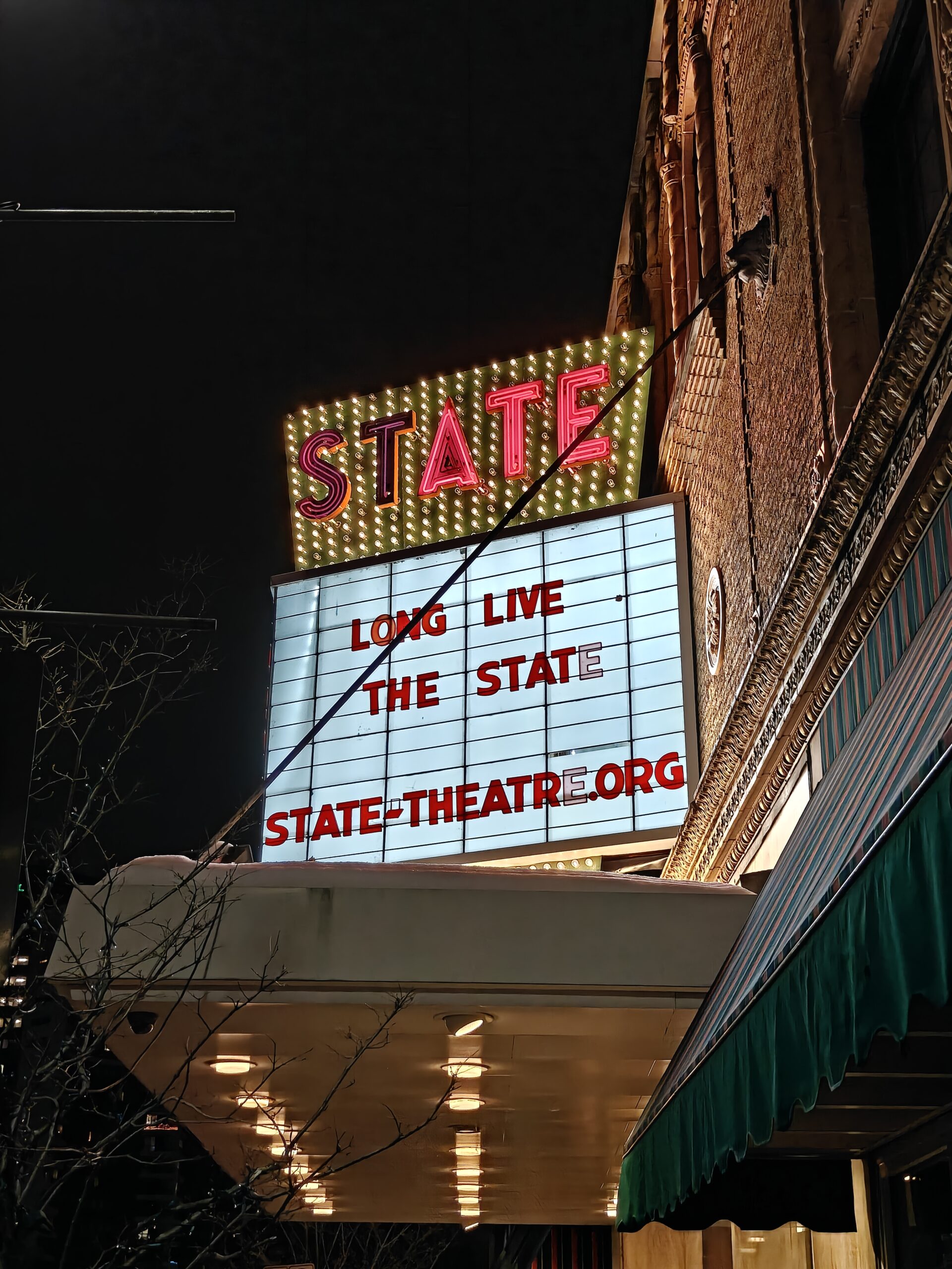 Photo of the Kalamazoo State Theater, taken with the OnePlus 15R.