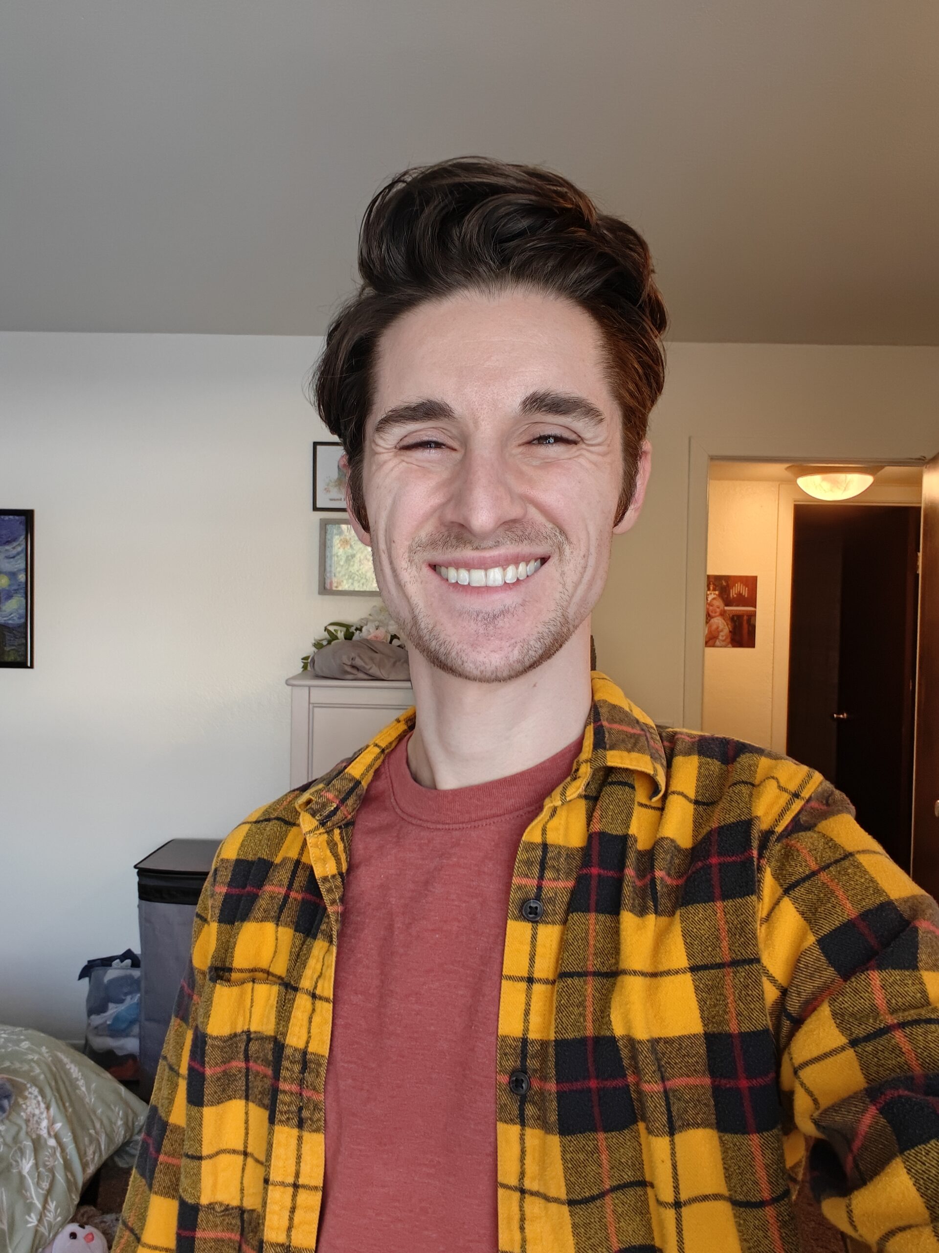 Selfie of Joe Maring, taken with the OnePlus 15R.