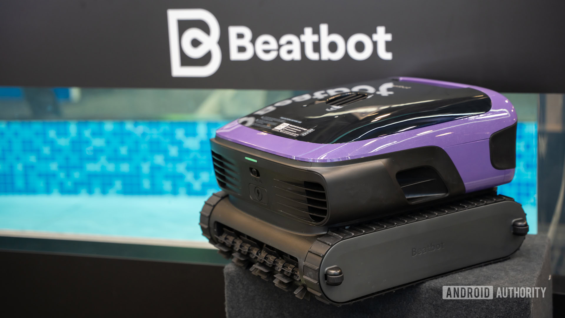Beatbot Sora 70 robot pool cleaner at CES 2026 4