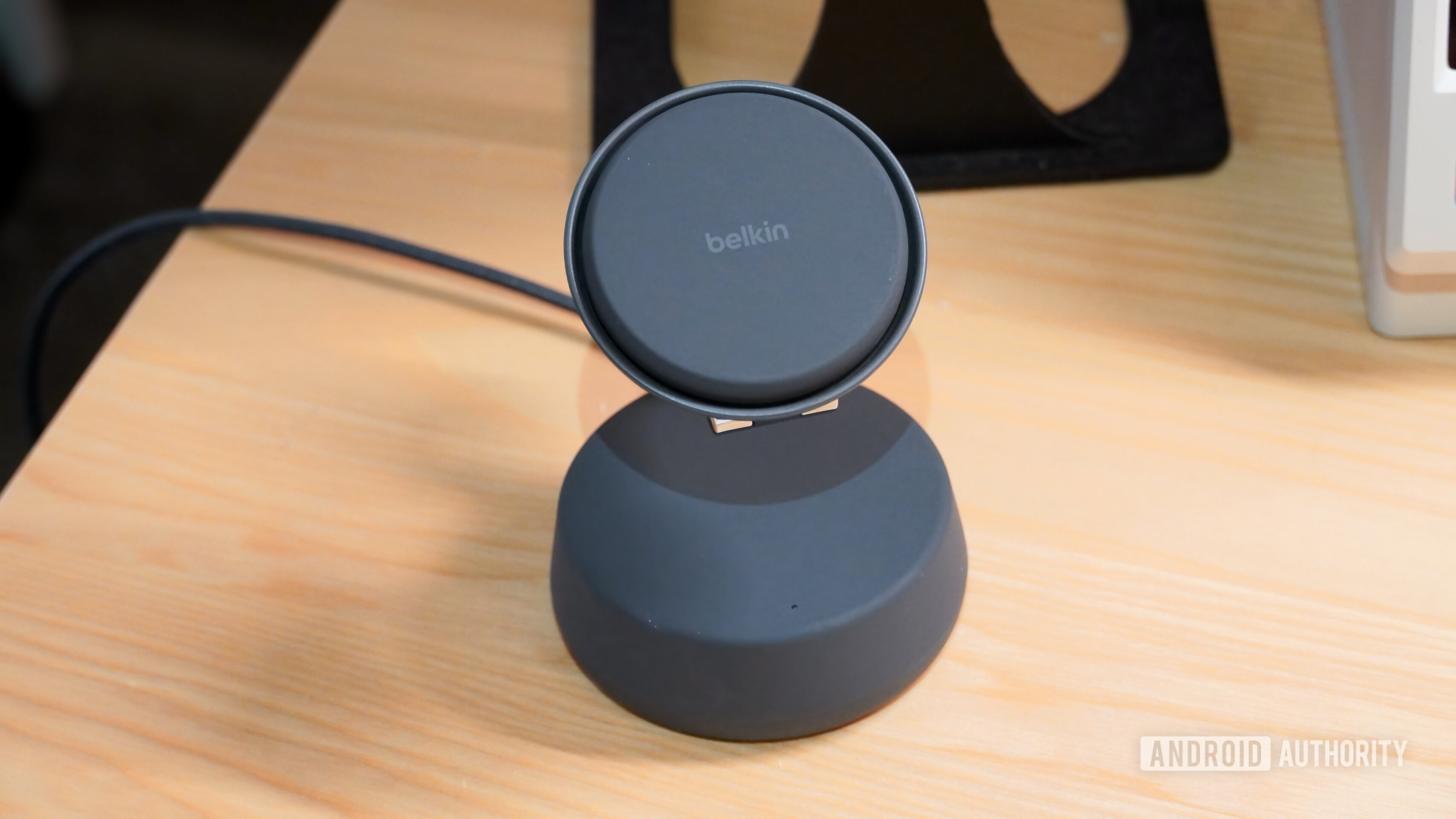 Belkin UltraCharge Cooling Fan 10