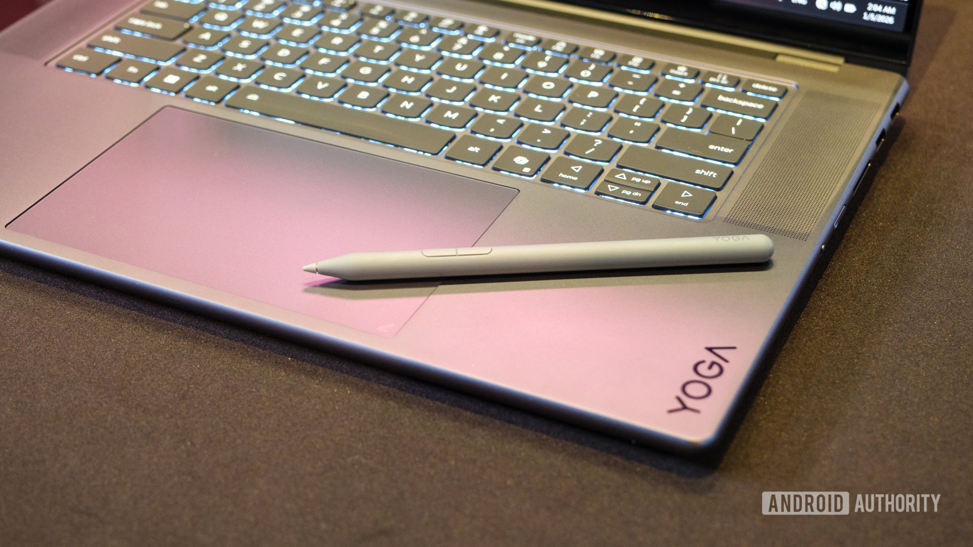 Lenovo Yoga 9i Aura Edition stylus